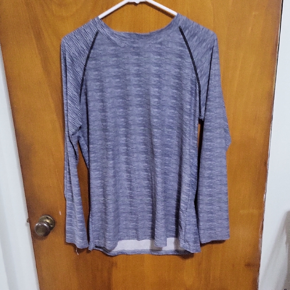Womens Running Shirt Size Xl